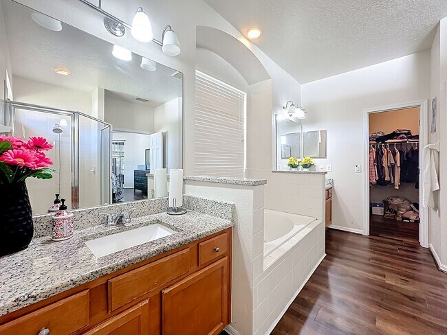 Building Photo - A home built for living well: 4Bedrooms/3Baths sophisticated home in Fells Cove!