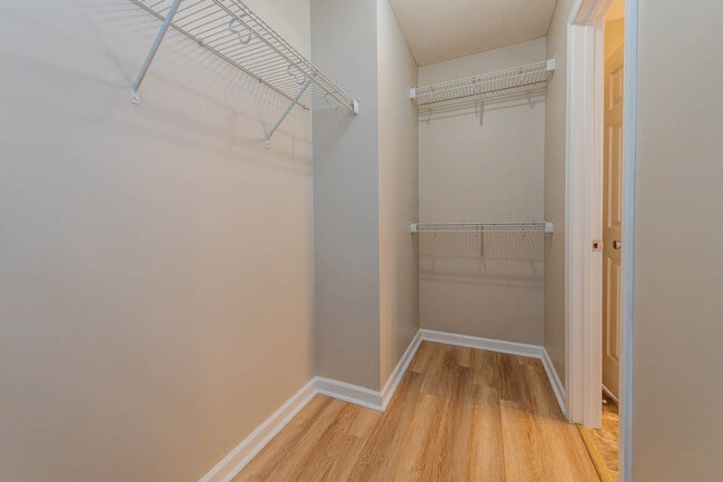 Building Photo - 321 Grand Ave