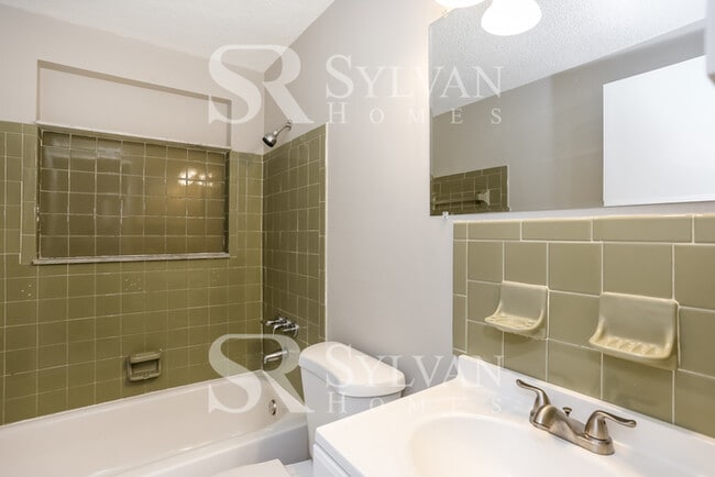 Building Photo - Coming HOME never felt so good!