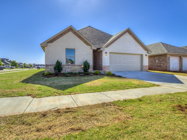 Building Photo - 16716 Doyle Dr
