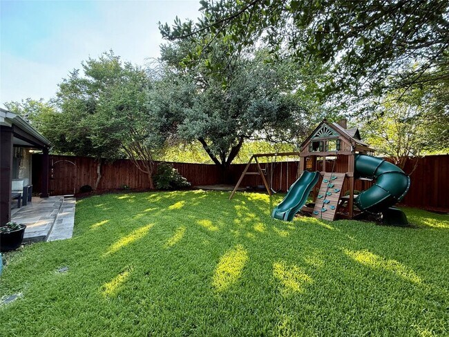 Building Photo - 13455 Mill Grove Ln