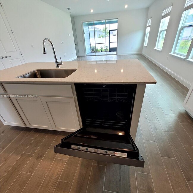 Building Photo - 4155 Acoma Dr