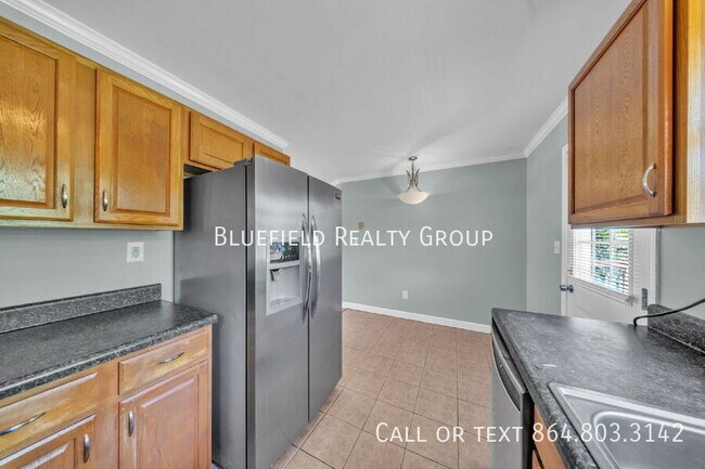 Building Photo - 503 Ridgeville Church Rd