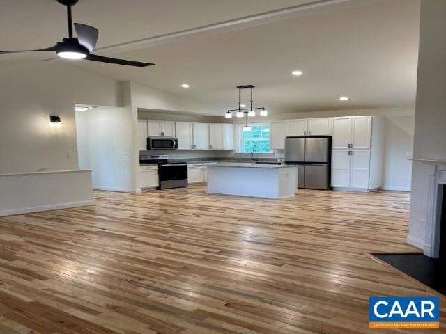 Building Photo - 791 Westwood Rd