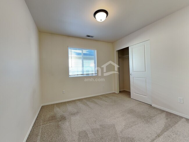 Building Photo - 20113 47th Ave Ct E