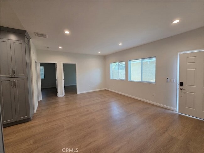 Building Photo - 121 N Baymar Ave