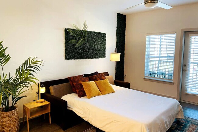 Building Photo - 14533 Star Water Rd