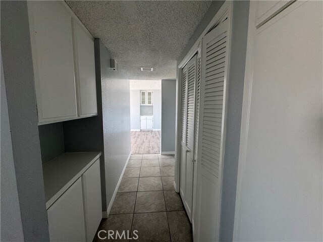 Building Photo - 1236 W 8th St