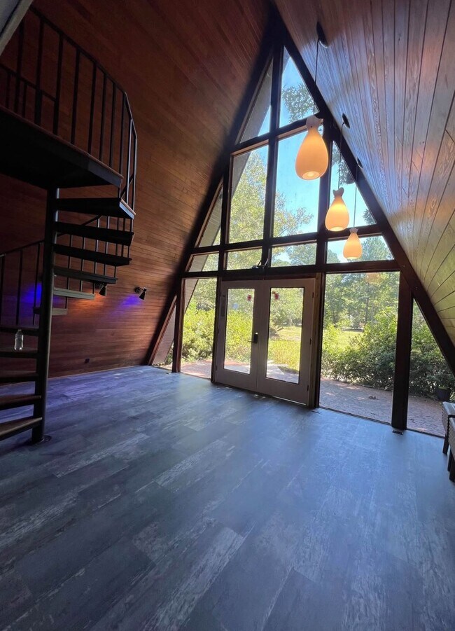 Building Photo - 3311 TV Rd