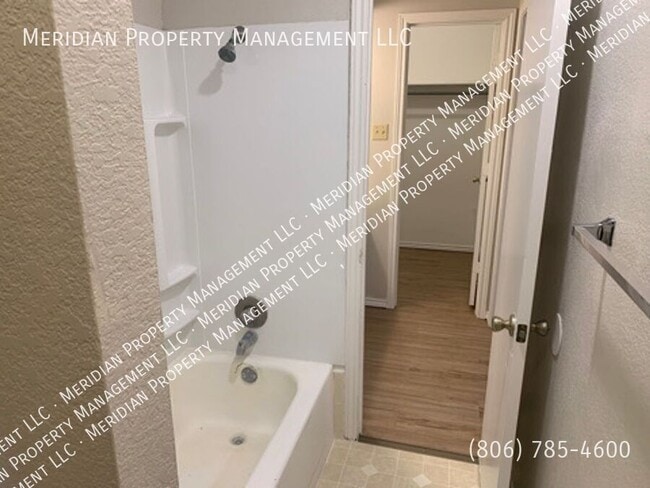 Building Photo - 2019 S Loop 289