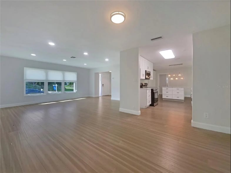 Building Photo - 790 Harvard St