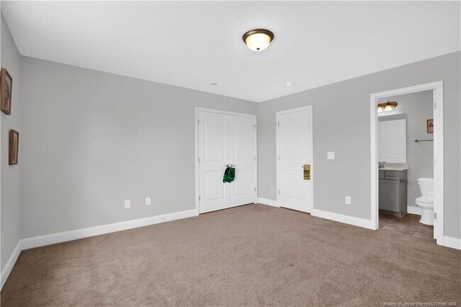 Building Photo - 66 S Hawks Rdg Ln