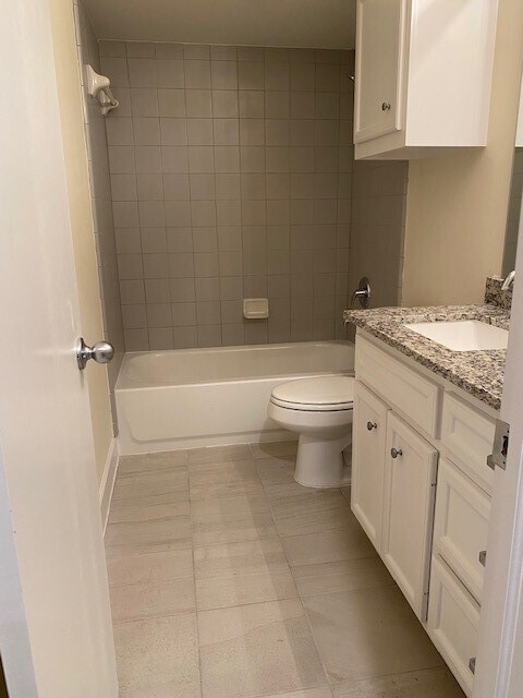 Building Photo - 11604 Main Cypress Dr