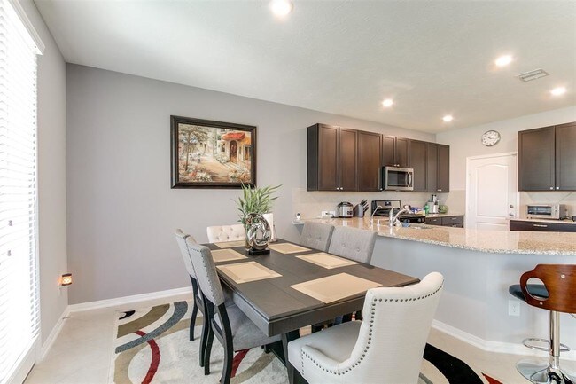 Building Photo - 16410 Mueschke Rd