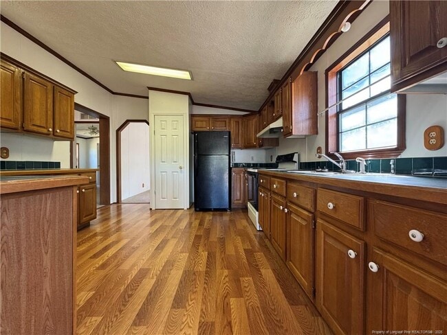 Building Photo - 372 Swift Creek Rd