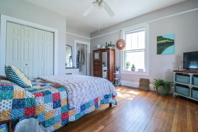 Building Photo - 3342 Yellow Sulphur Rd