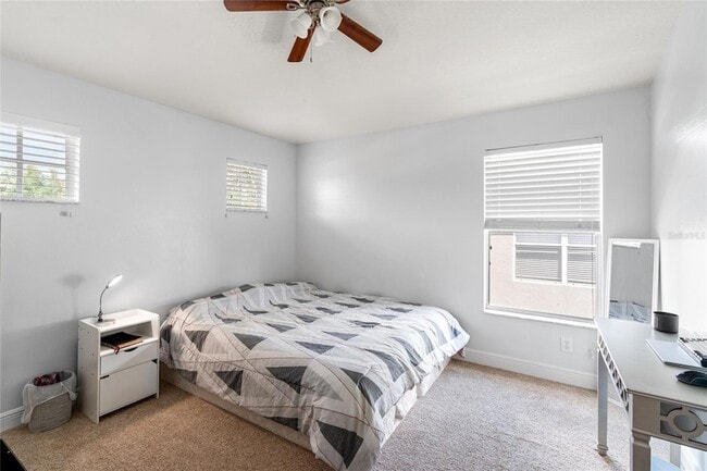 Building Photo - 2330 Nesslewood Dr