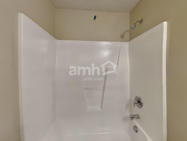 Building Photo - 247 Clayton Pointe Dr