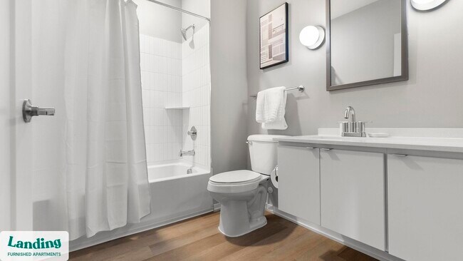 Building Photo - 815 Madison St