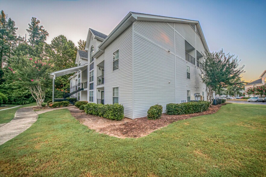 The Landings at Houston Levee 9940 Paddle Wheel Ln Cordova TN 38016 Apartment Finder