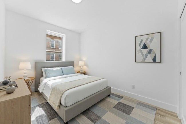 Building Photo - 2505 Central Ave