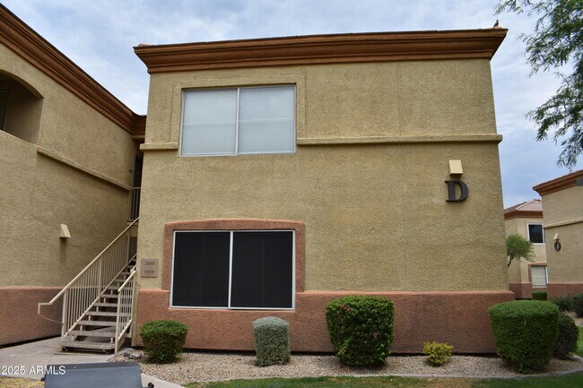 Building Photo - 2134 E Broadway Rd
