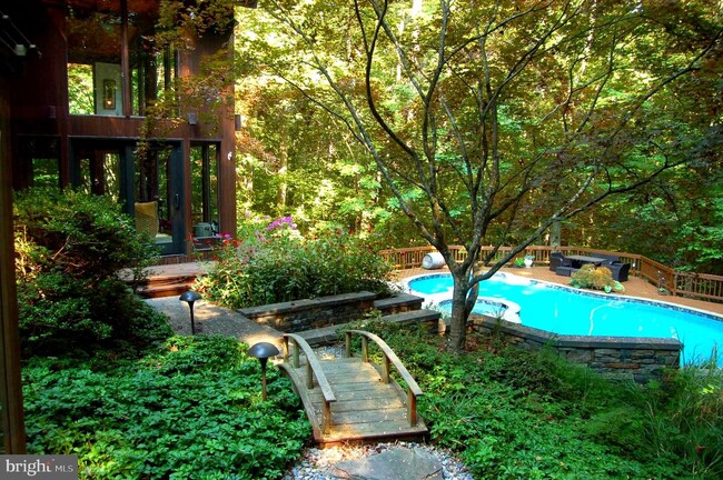 Building Photo - 9728 Swift Creek Ct