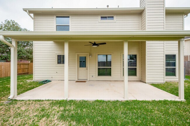 Building Photo - 206 Cheswick Cir