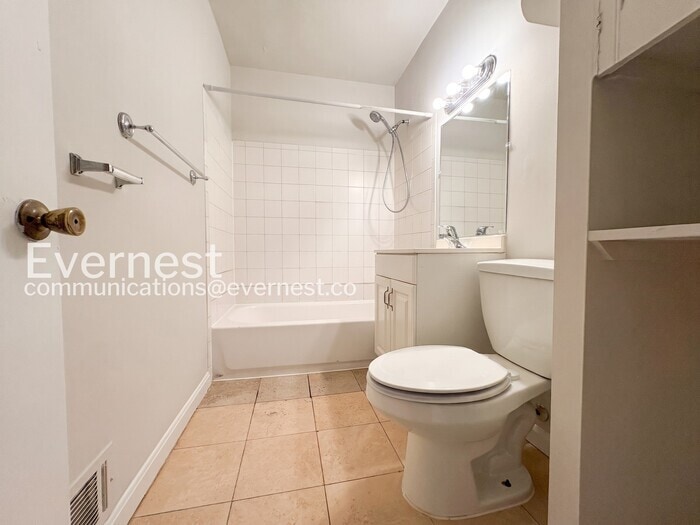 Building Photo - 14806 Bryan Ct