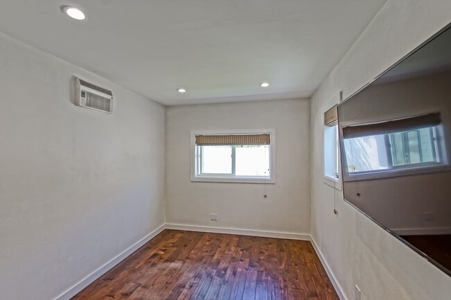 Building Photo - Remodeled, Bright & Airy 5 Room Home on Spacious Lot w/ 3BR2BA Main House, 2 Additional Detached ...