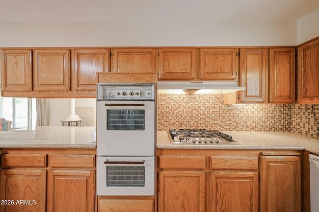 Building Photo - 9821 N 110th Ave