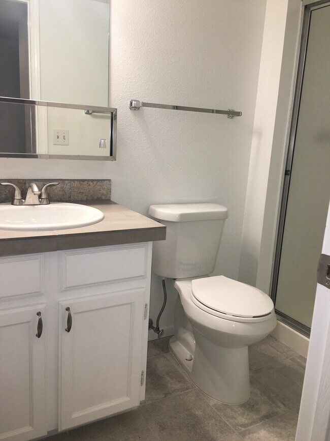 Building Photo - 9425 Joyce Ln.