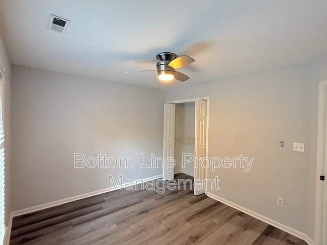 Building Photo - 9031 J M Keynes Dr