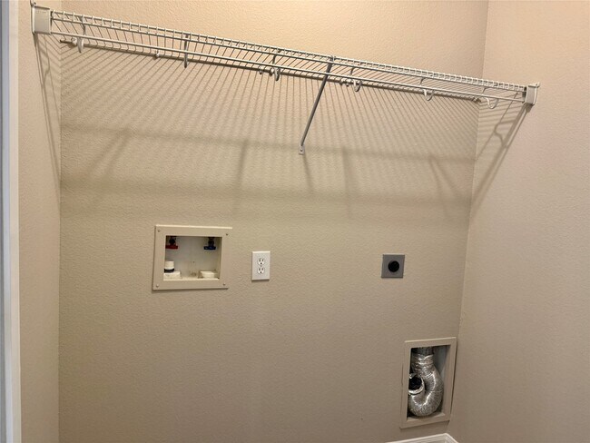 Building Photo - 13107 Lawsons Creek Ln