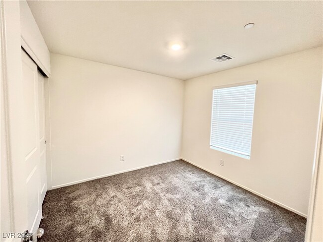 Building Photo - 9128 Rocky Raccoon St