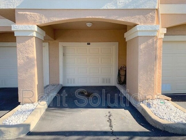 Building Photo - 5110 Bay Club Cir