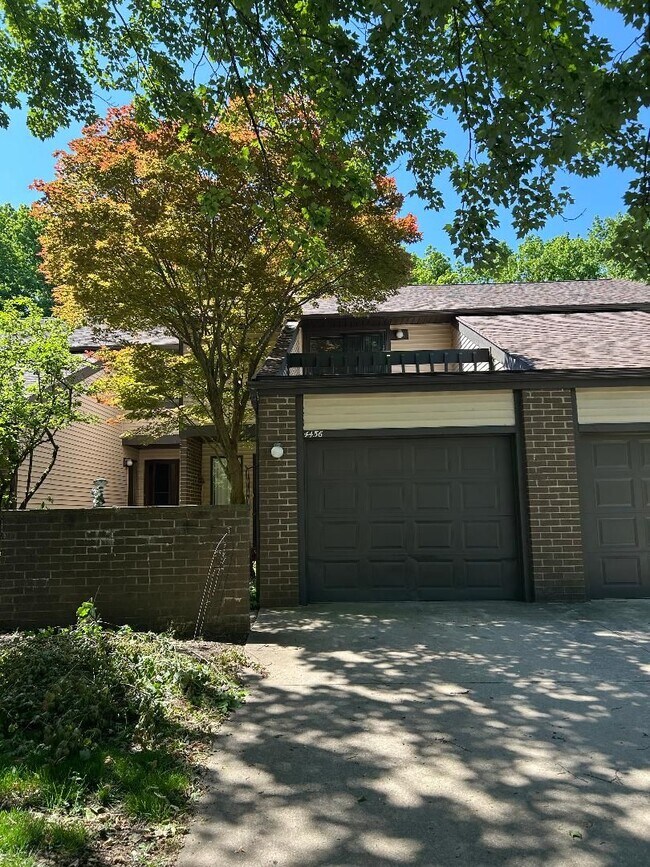 Building Photo - 4456 Donna Dr