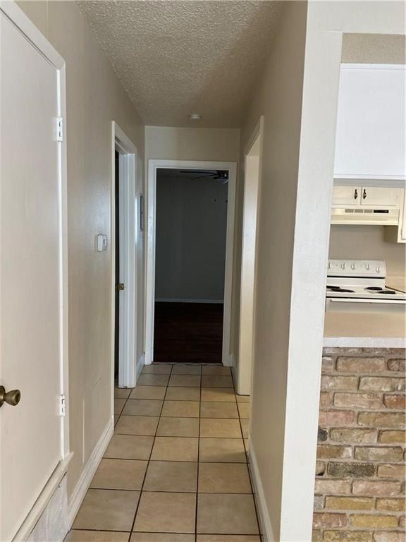 Building Photo - 3412 Willowrun Dr