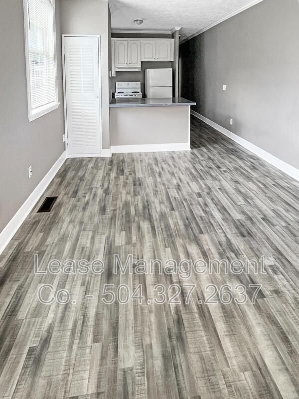 Building Photo - 4122 Hollygrove St