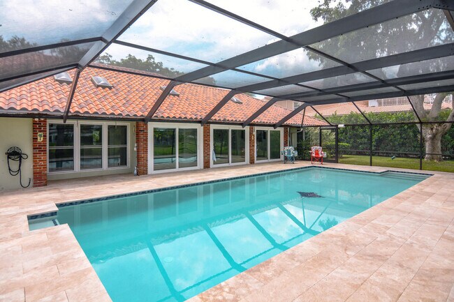 Building Photo - 3301 Embassy Dr