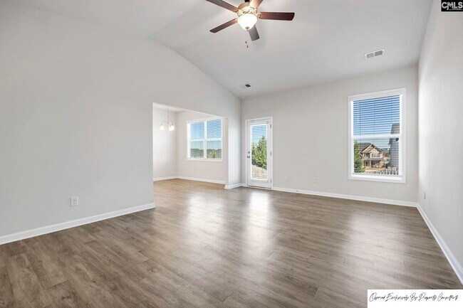 Building Photo - 741 Spring Cress Dr