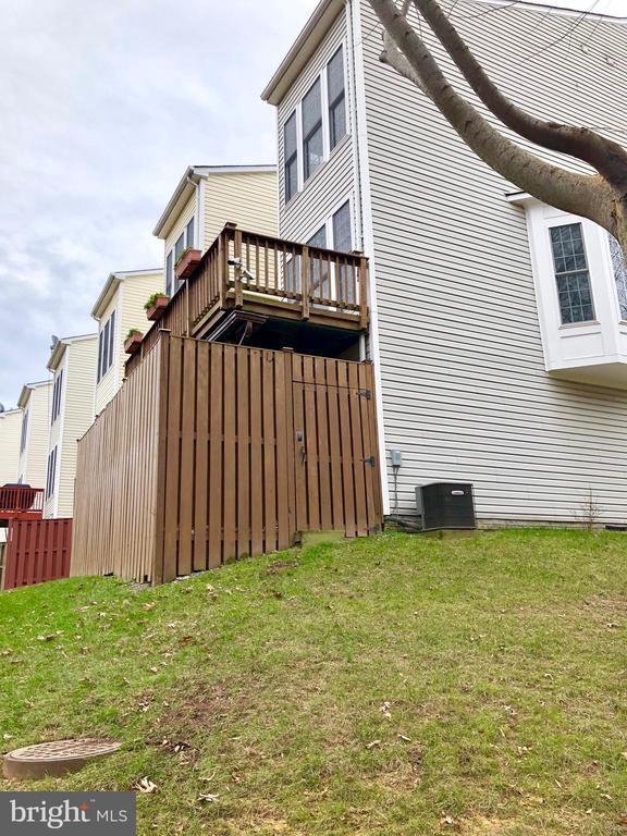 Building Photo - 2472 Terra Cotta Cir