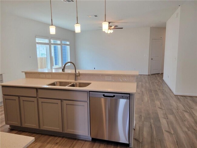 Building Photo - 244 Crystal Brook Dr