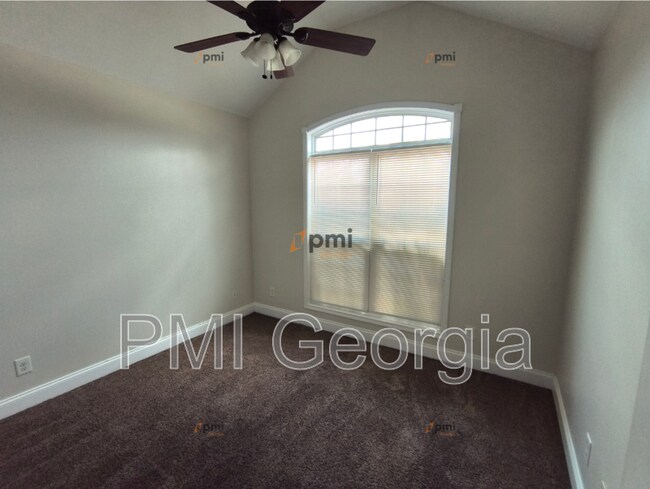 Building Photo - 206 Gayla Ct