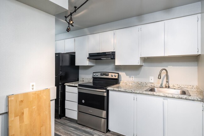 Interior Photo - Victory Manor Apartments