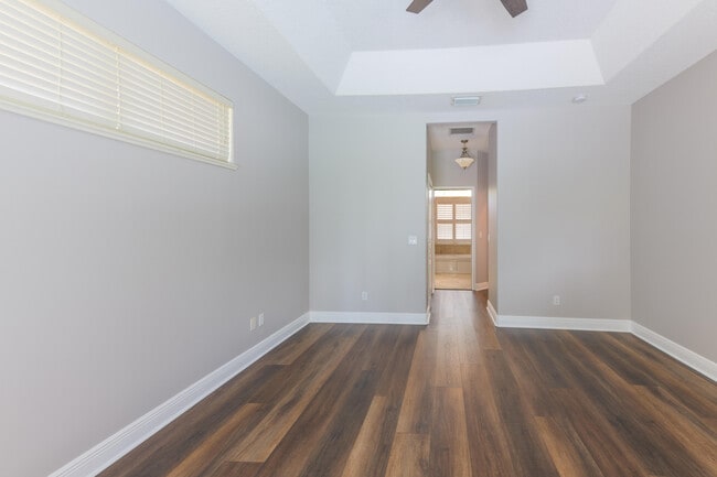 Building Photo - 3315 SE W Snow Rd