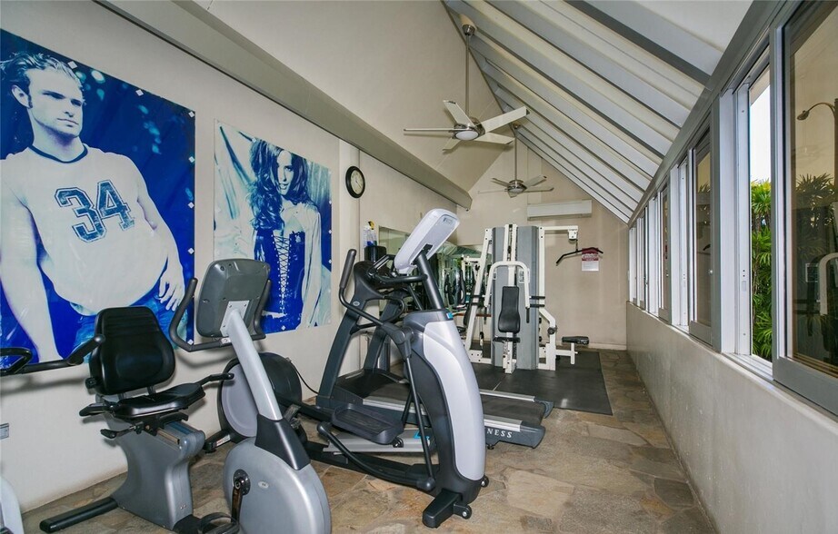 Gym - 500 University Ave