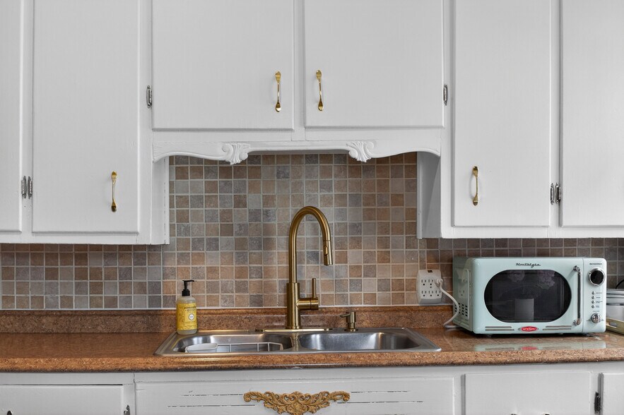 Building Photo - 256 Union Ave SE