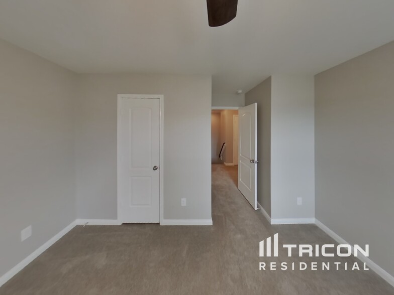 Building Photo - 13200 Stari Most Ln