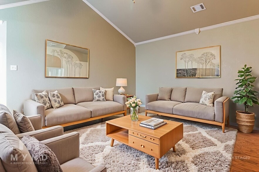 Building Photo - 158 Harvick Cir